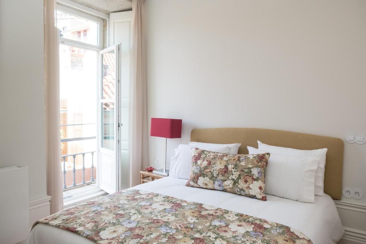 Boutique Rentals-Flores Chic In Historical Center Porto Kültér fotó